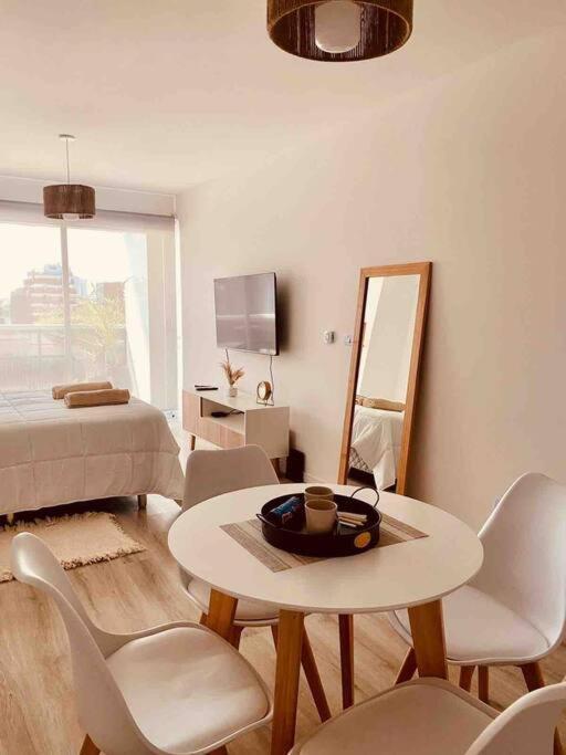 Moderno Estudio Con Balcon Y Parrilla En Palermo