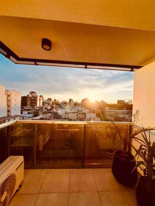 Moderno Estudio Con Balcon Y Parrilla En Palermo