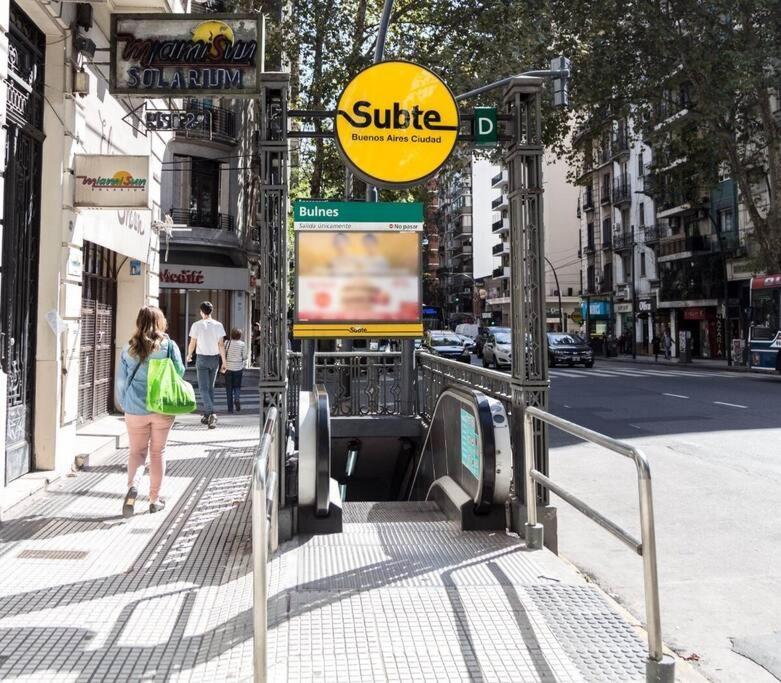 Moderno Estudio Con Balcon Y Parrilla En Palermo